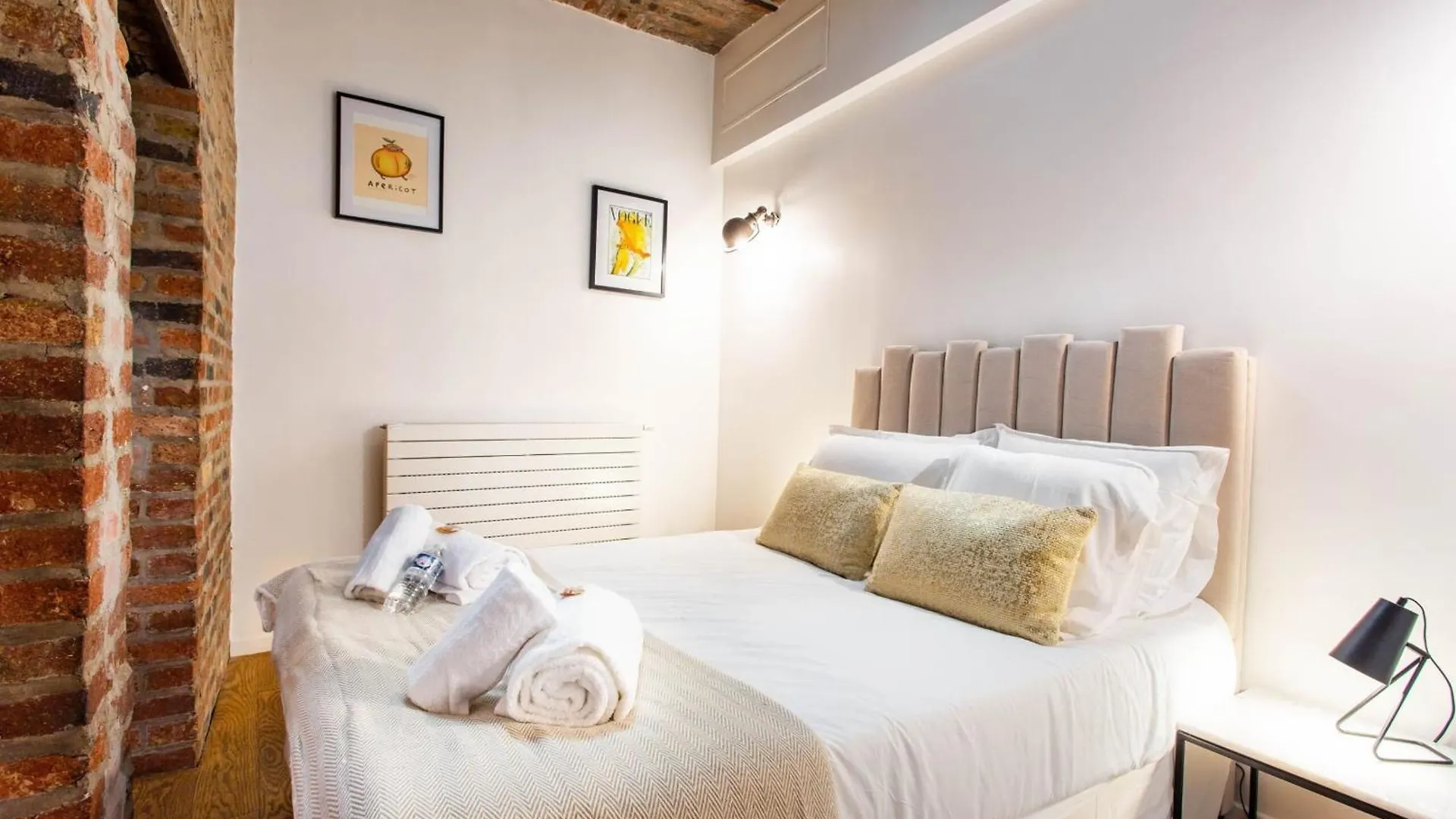Authentic Apartment - 4Br-10P - Moulin Rouge باريس